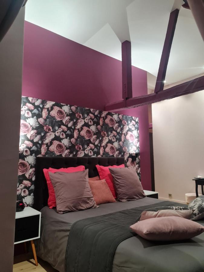 Les Reves By Isa Hotel Арас Екстериор снимка